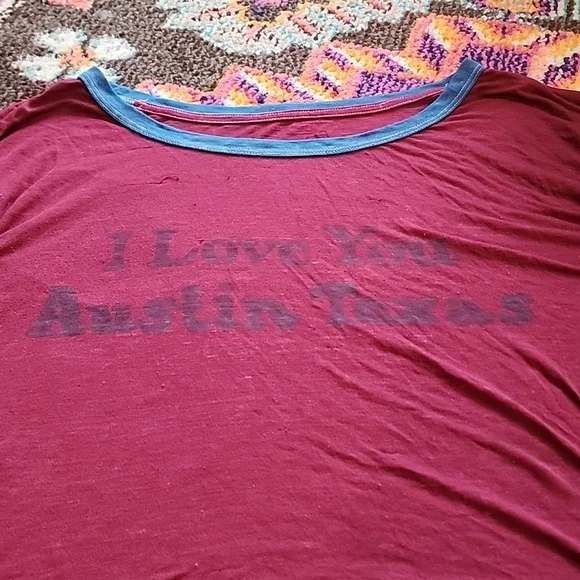 We the Free i love you austin maroon shirt - Picture 2 of 4